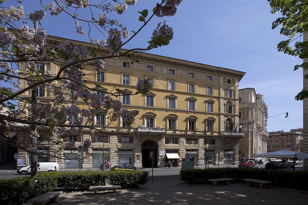 ホテル ナヴォーナ クイーン ルーフトップ ローマ エクステリア 写真